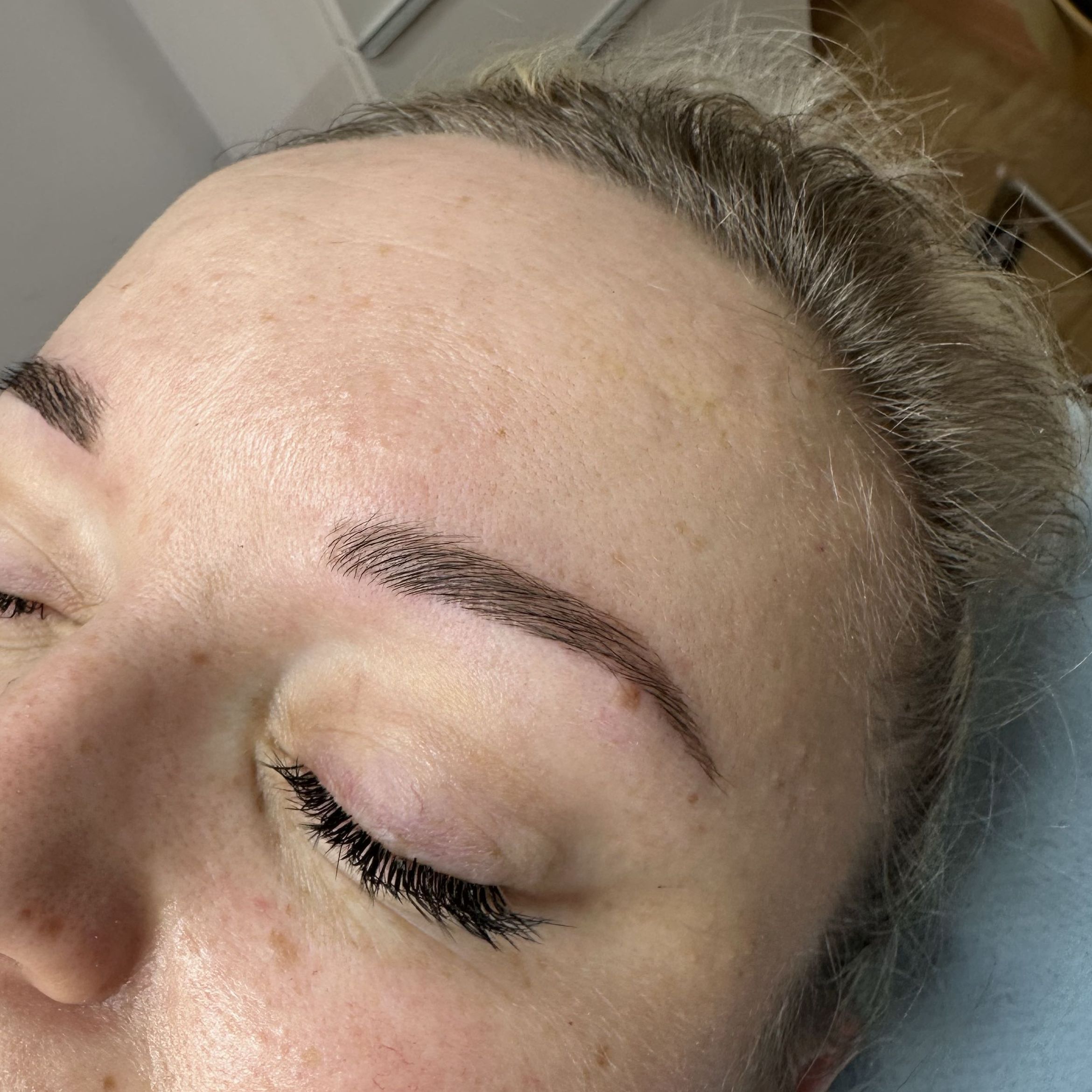 Brwi – realizacja Beauty Time Dzierżoniów
