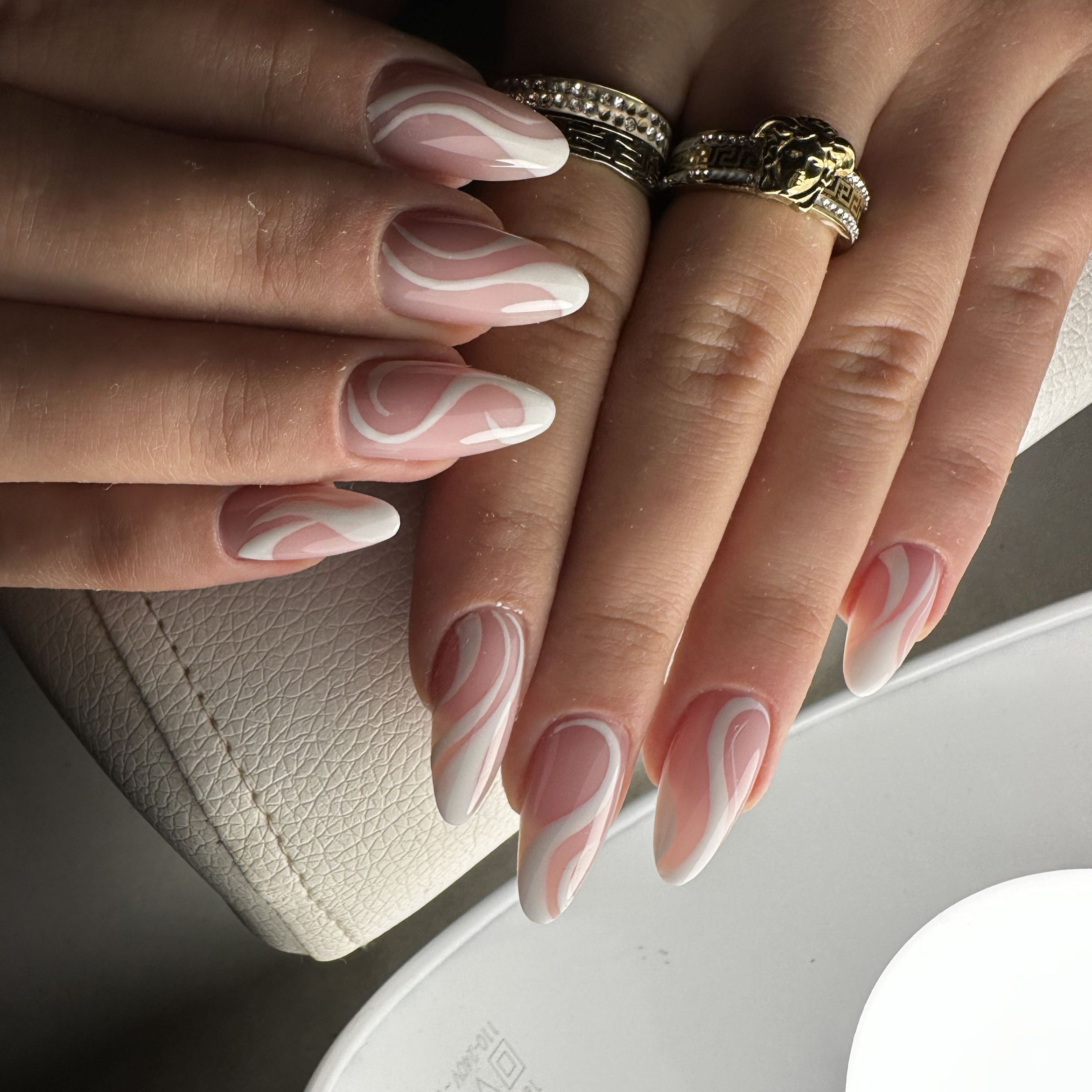 Paznokcie – realizacja Beauty Time Dzierżoniów